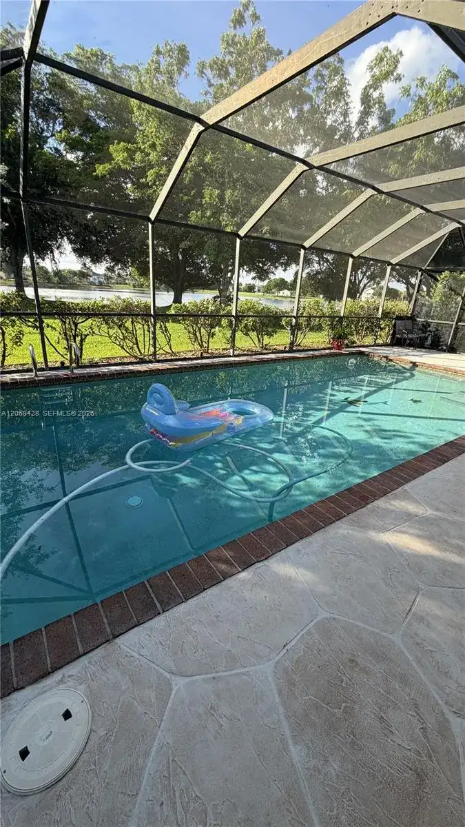 1676 S Goldeneye Ln, Homestead FL 33035 photo 3