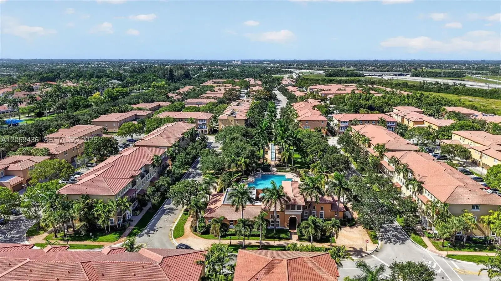 14601 SW 5th St, Pembroke Pines FL 33027 photo 3