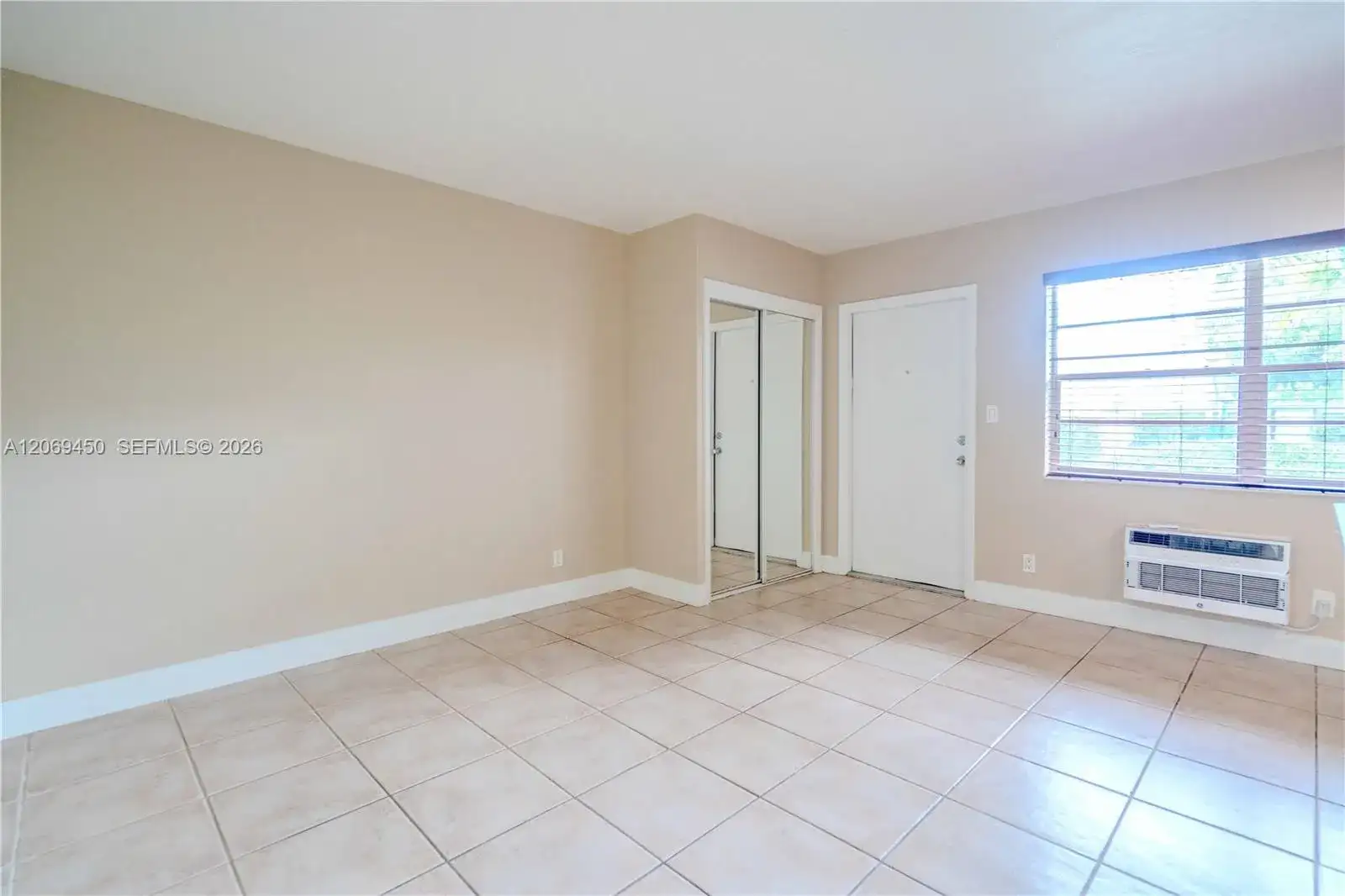 715 NE 6th St # 3, Fort Lauderdale FL 33304 photo 4