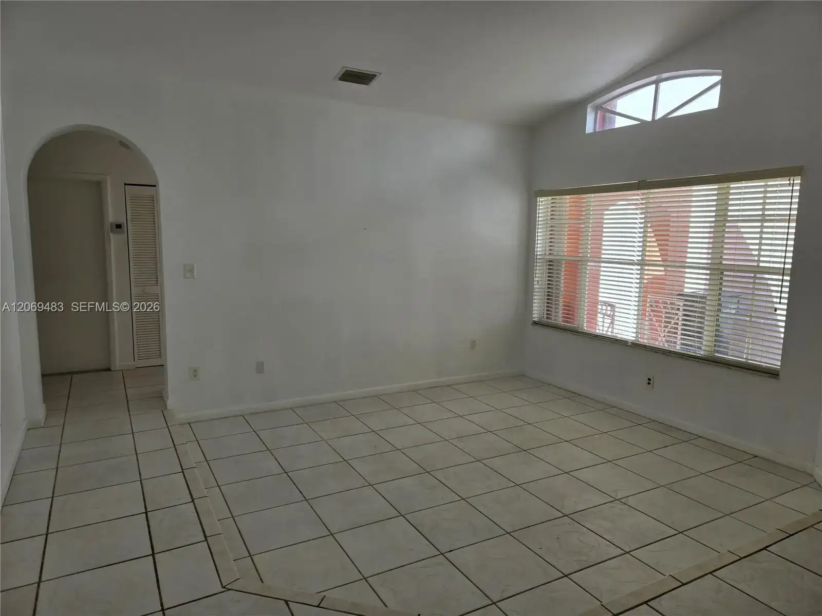 15416 SW 50th Ter, Miami FL 33185 photo 5