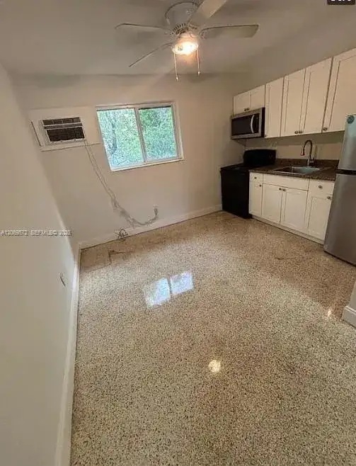 1380 SW 2nd St # 5, Miami FL 33135 photo 3