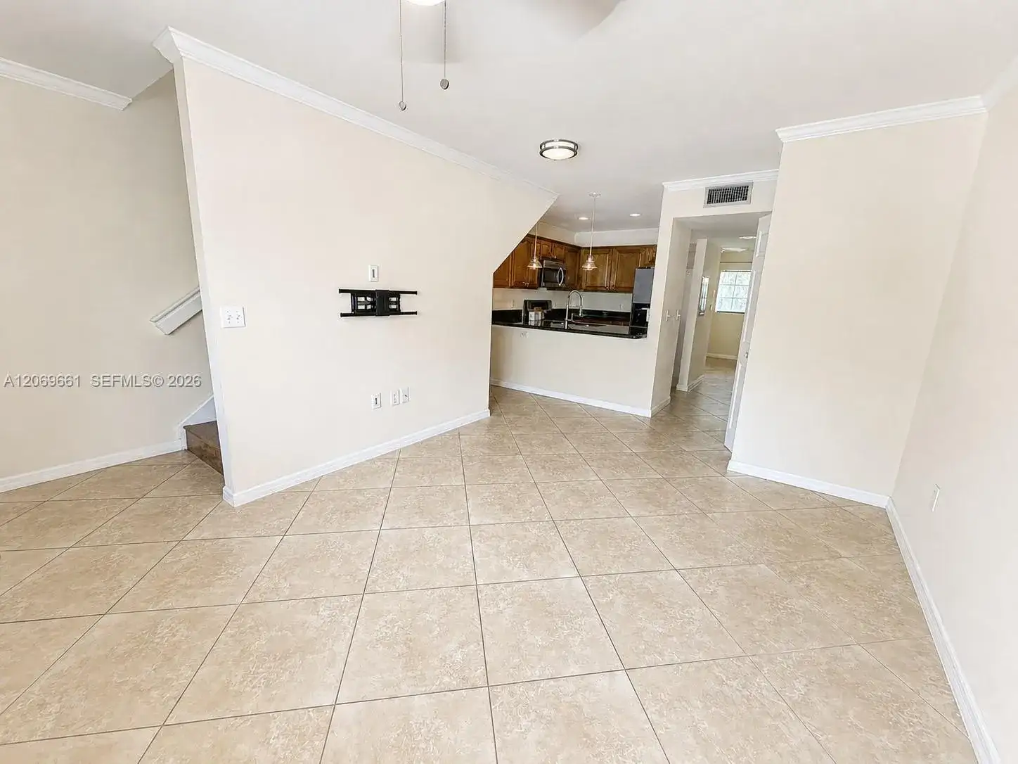 1000 Palm Trl # 3, Delray Beach FL 33483 photo 2