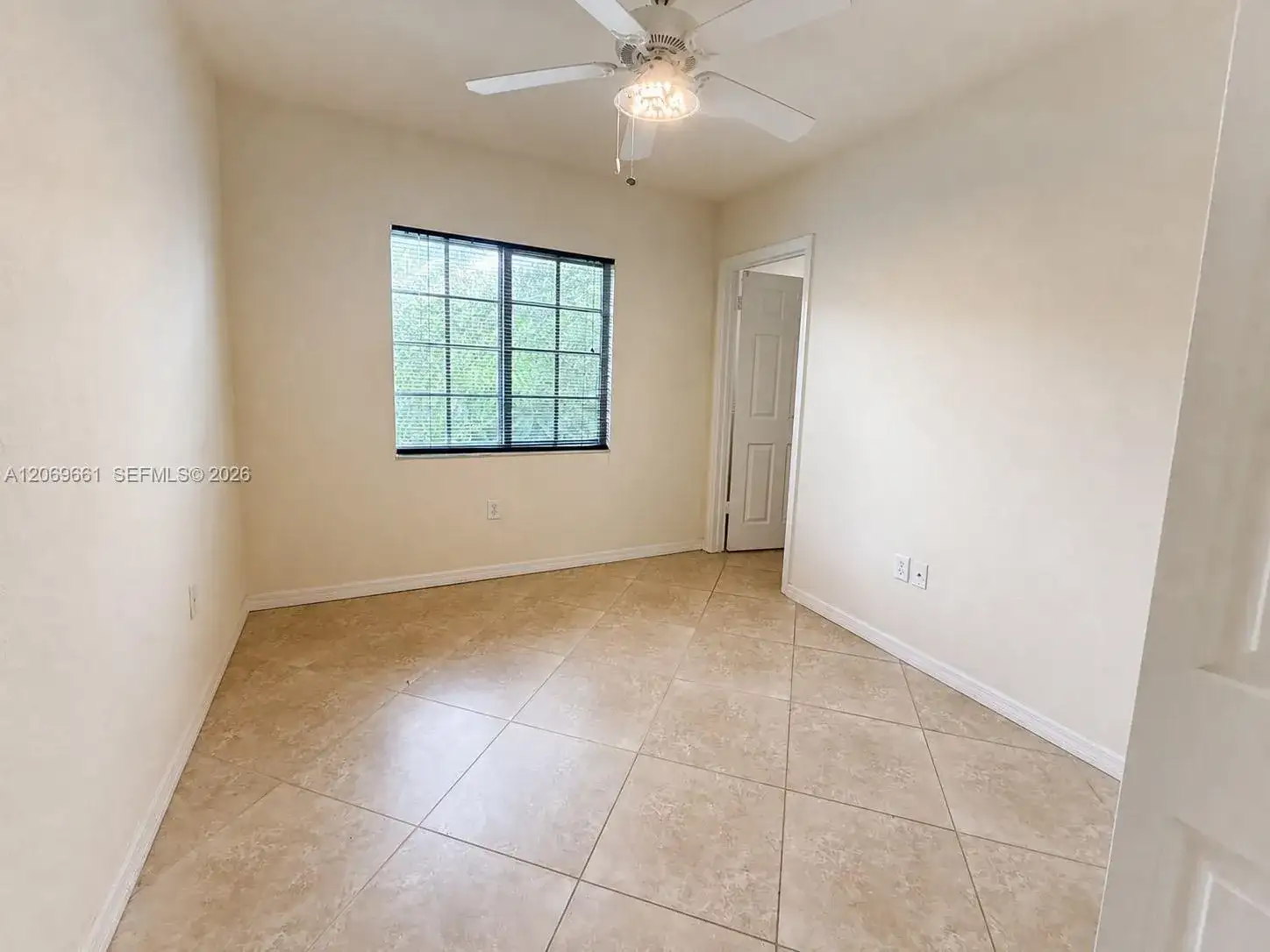 1000 Palm Trl # 3, Delray Beach FL 33483 photo 4