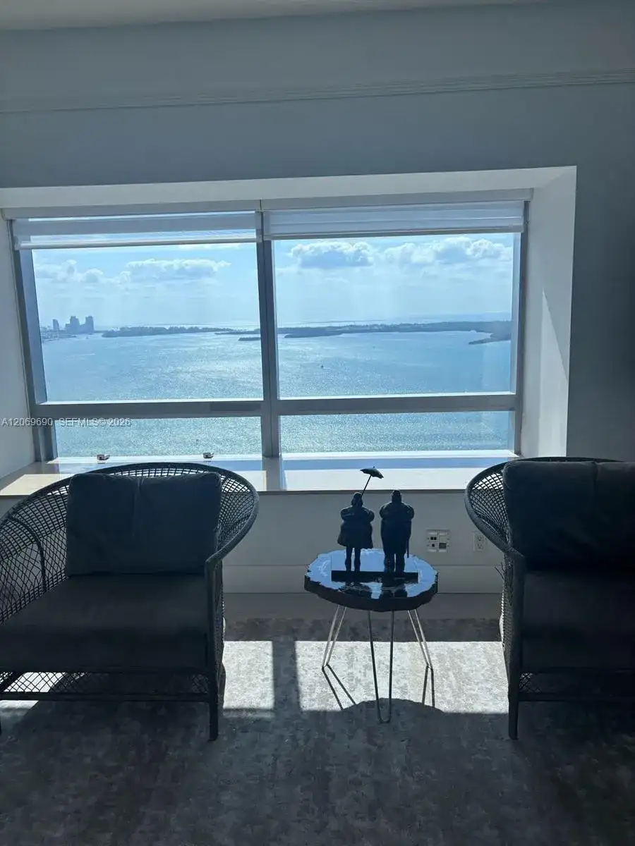 1435 Brickell Ave # 3507, Miami FL 33131 photo 4
