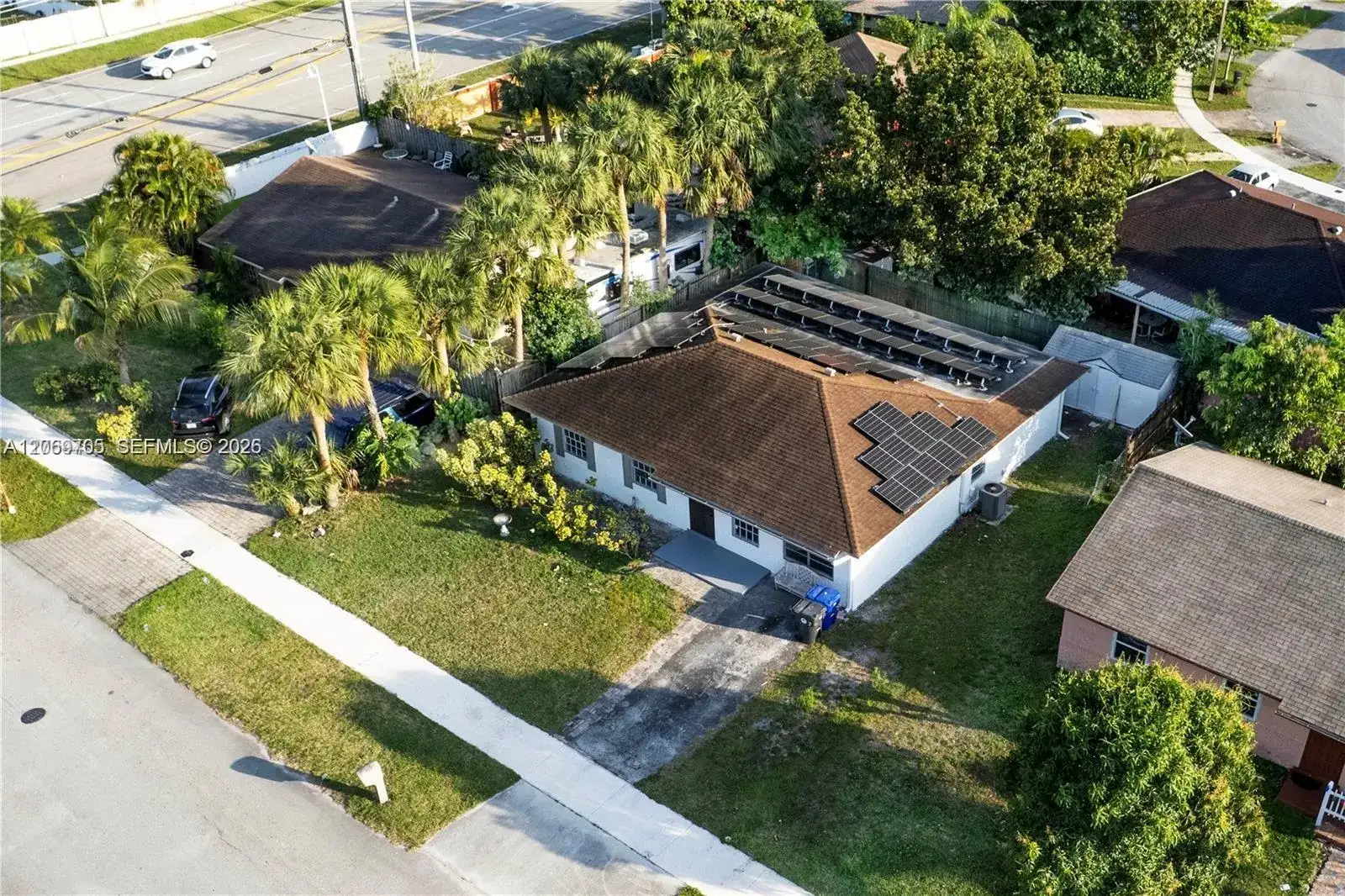 8110 SW 4th Pl, North Lauderdale FL 33068 photo 2