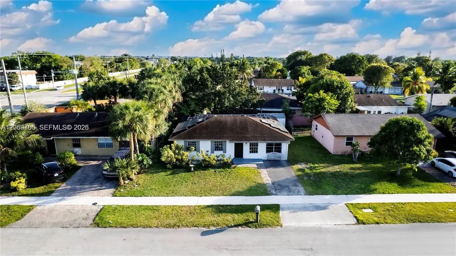 8110 SW 4th Pl, North Lauderdale FL 33068 photo 3