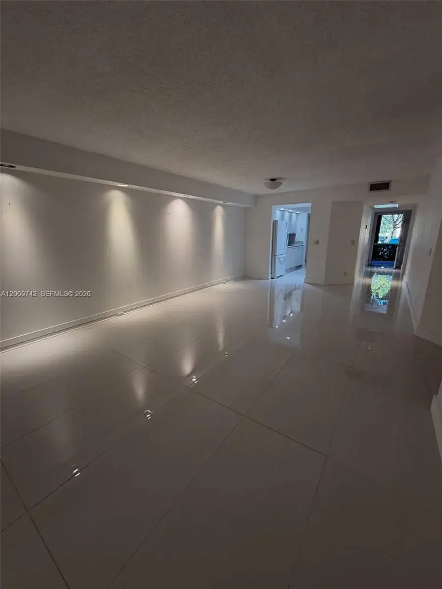 500 SW 130th Ter # 109A, Pembroke Pines FL 33027 photo 2