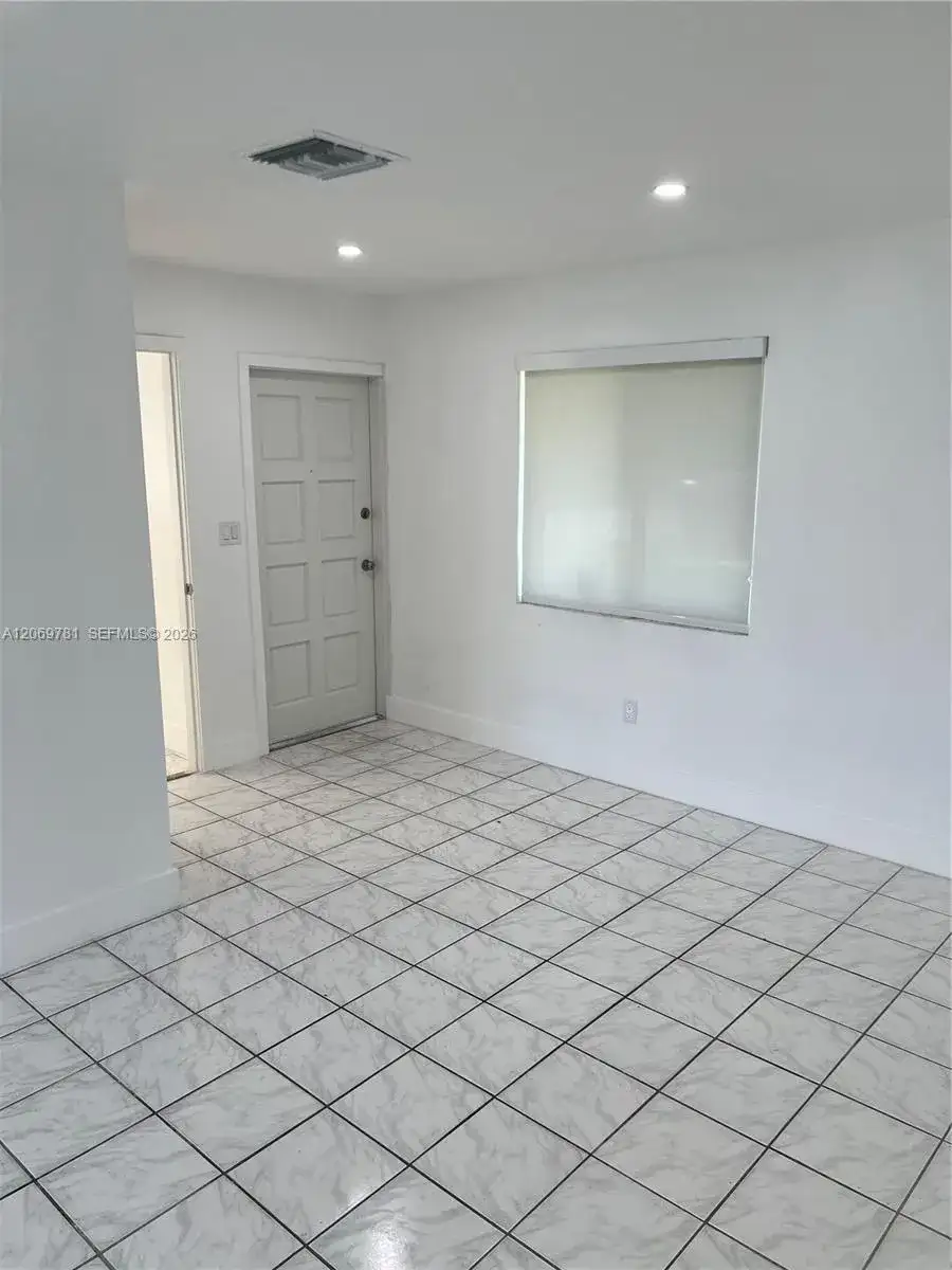 13735 NW 23rd Ave, Opa-Locka FL 33054 photo 3