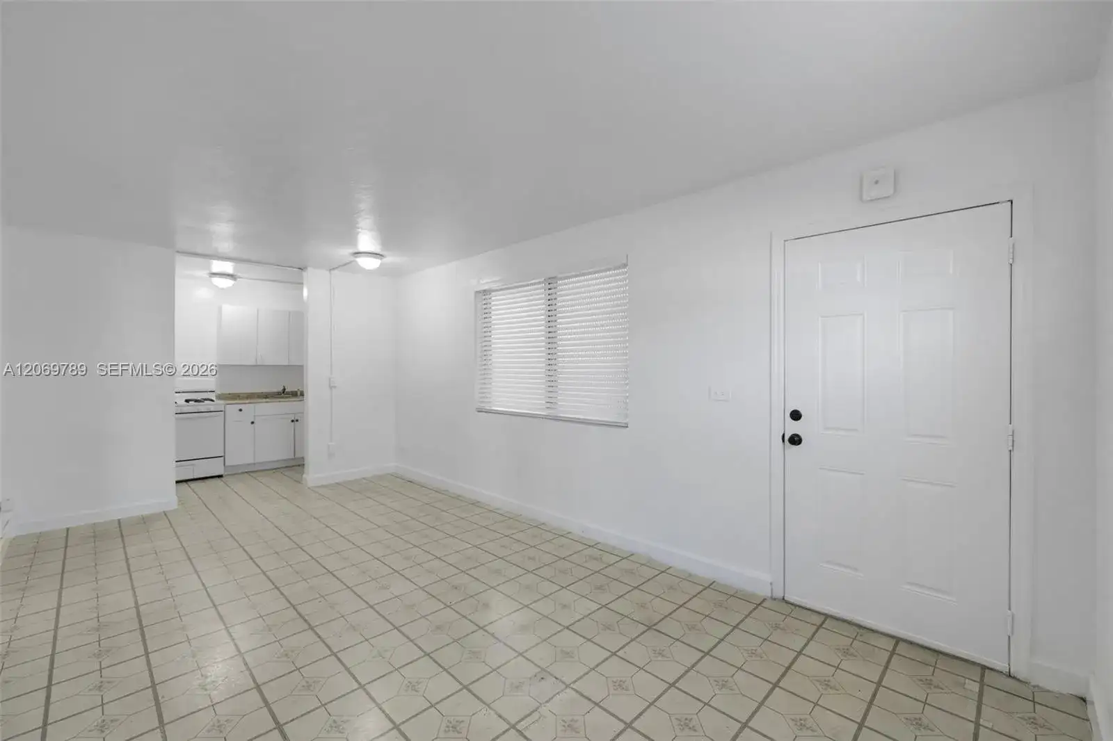 126 SW 18th Ave # 4, Miami FL 33135 photo 4