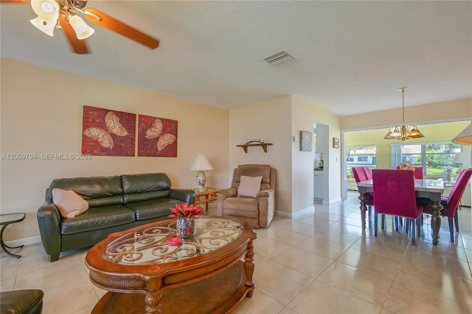 4712 NW 47th Ter, Tamarac FL 33319 photo 2