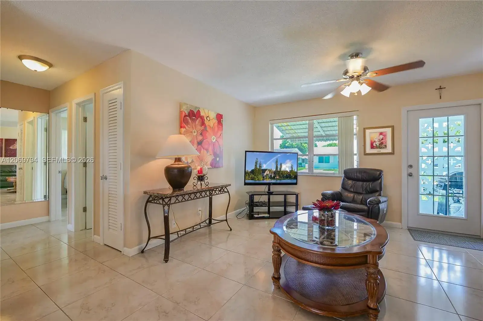 4712 NW 47th Ter, Tamarac FL 33319 photo 4