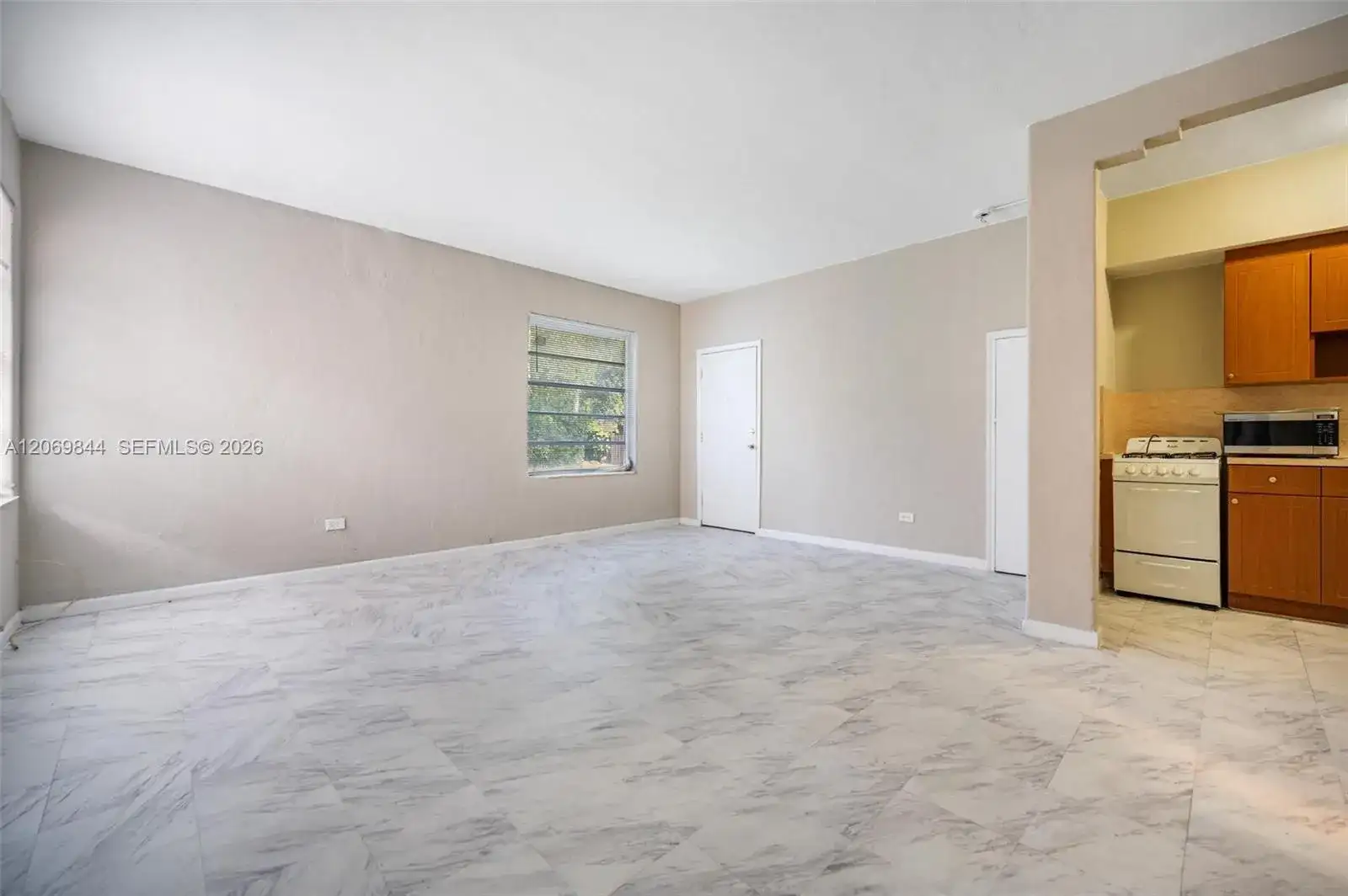 825 Alton Rd # 2, Miami Beach FL 33139 photo 3
