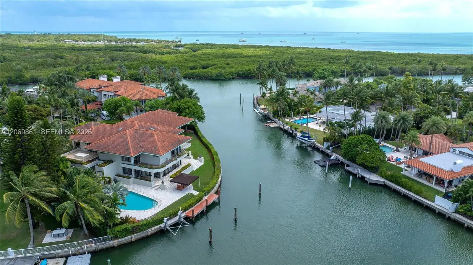 241 Cape Florida Dr, Key Biscayne FL 33149 photo 3