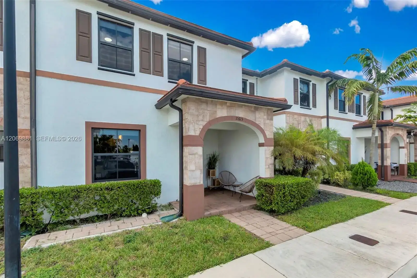 10615 W 34th Ct, Hialeah FL 33018 photo 4