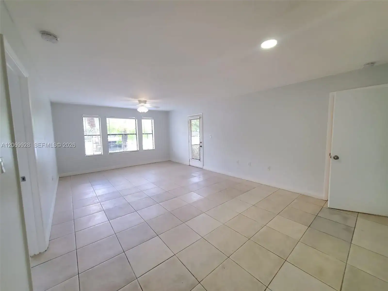 15591 SW 105th Ter # 512, Miami FL 33196 photo 3