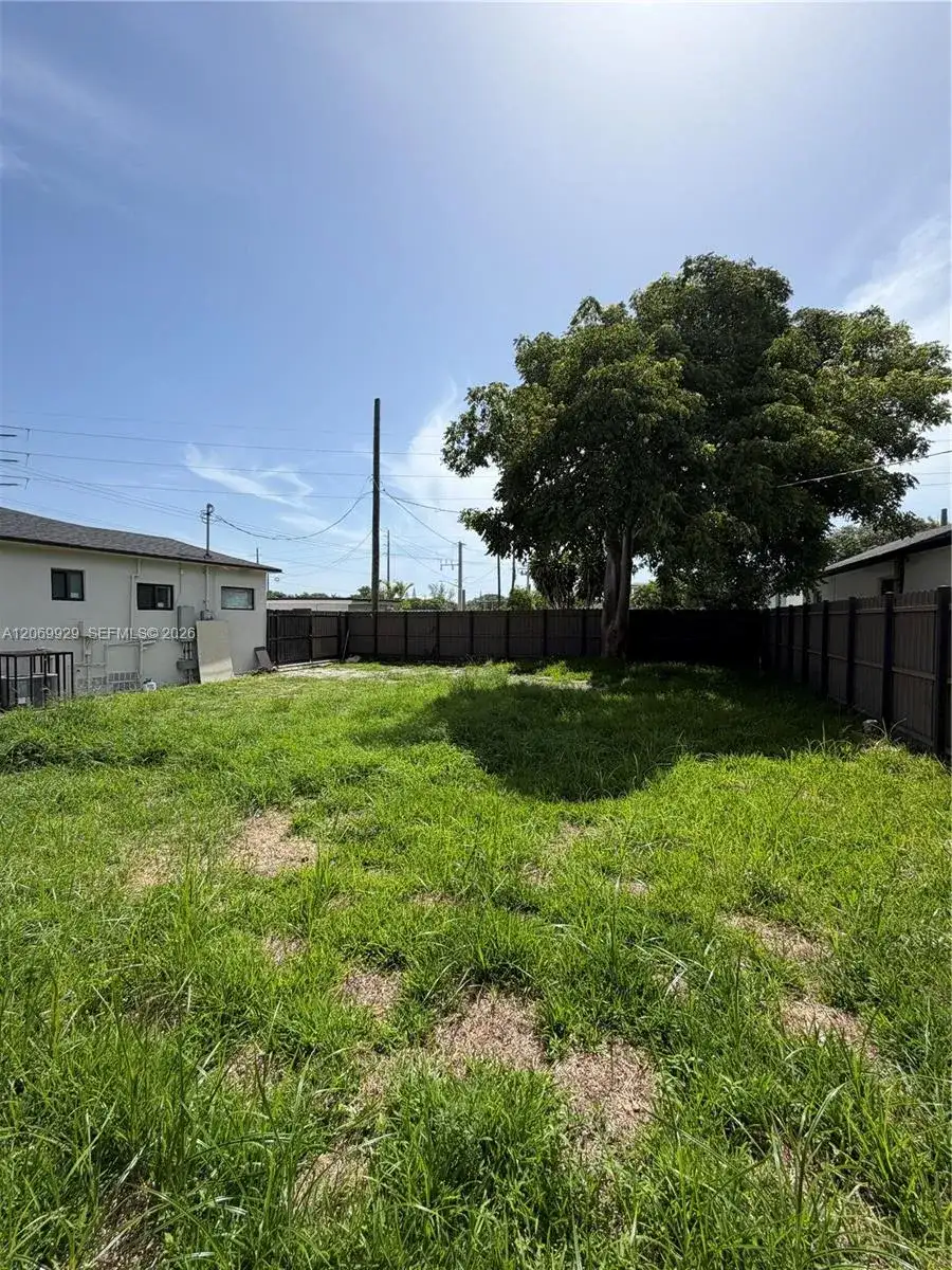 107 W Pembroke Rd # 0, Hallandale Beach FL 33009 photo 4
