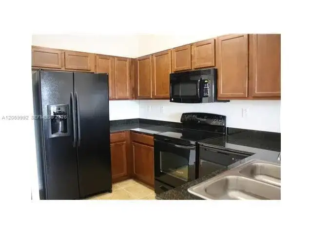 10870 NW 88 Terrace # 208, Doral FL 33178 photo 3