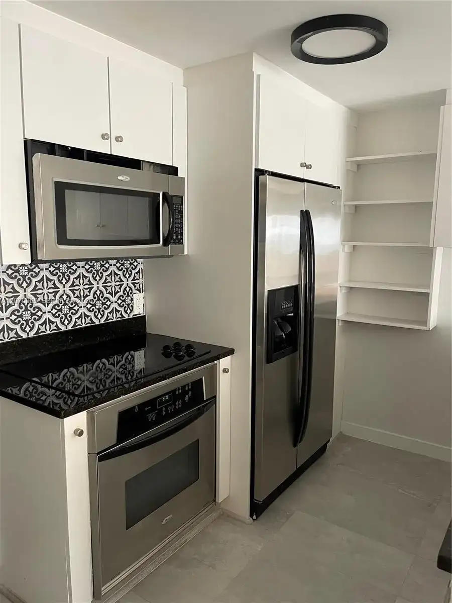 1712 SW 2nd Ave, Miami FL 33129 photo 3