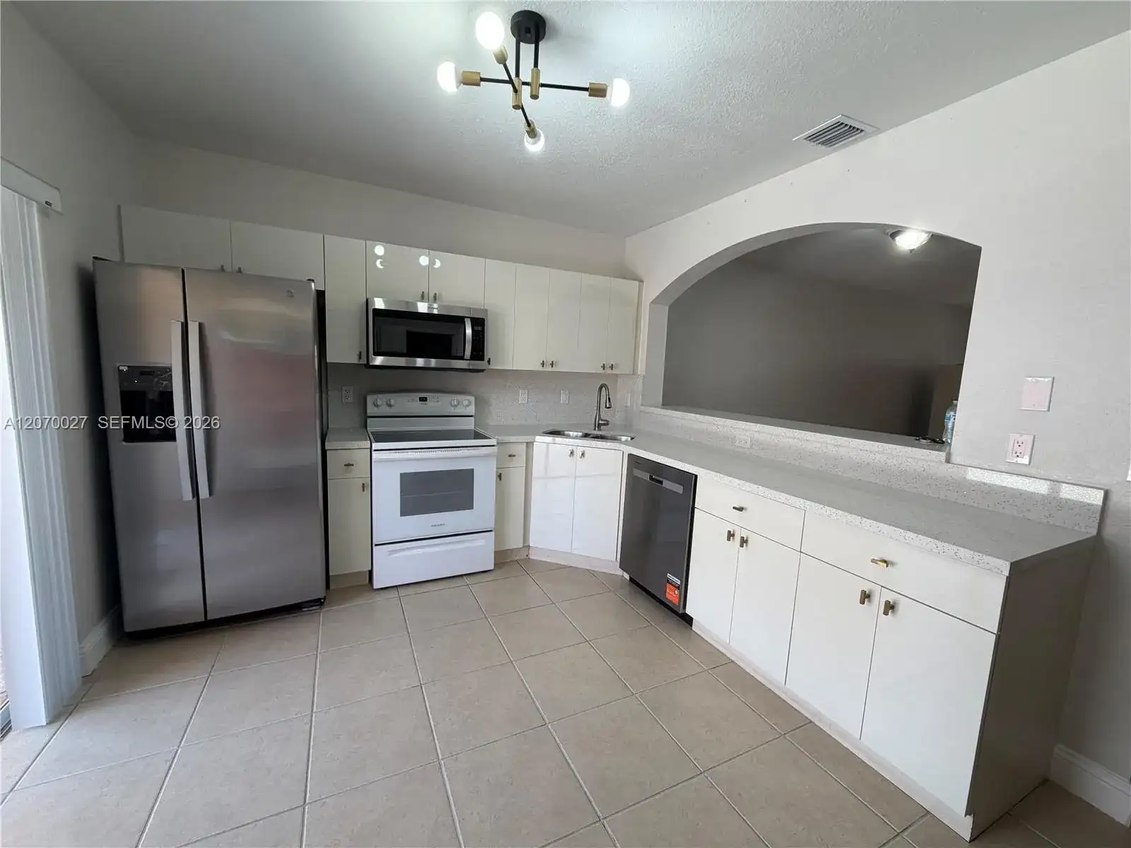 7776 W 36th Ave # 6, Hialeah FL 33018 photo 3