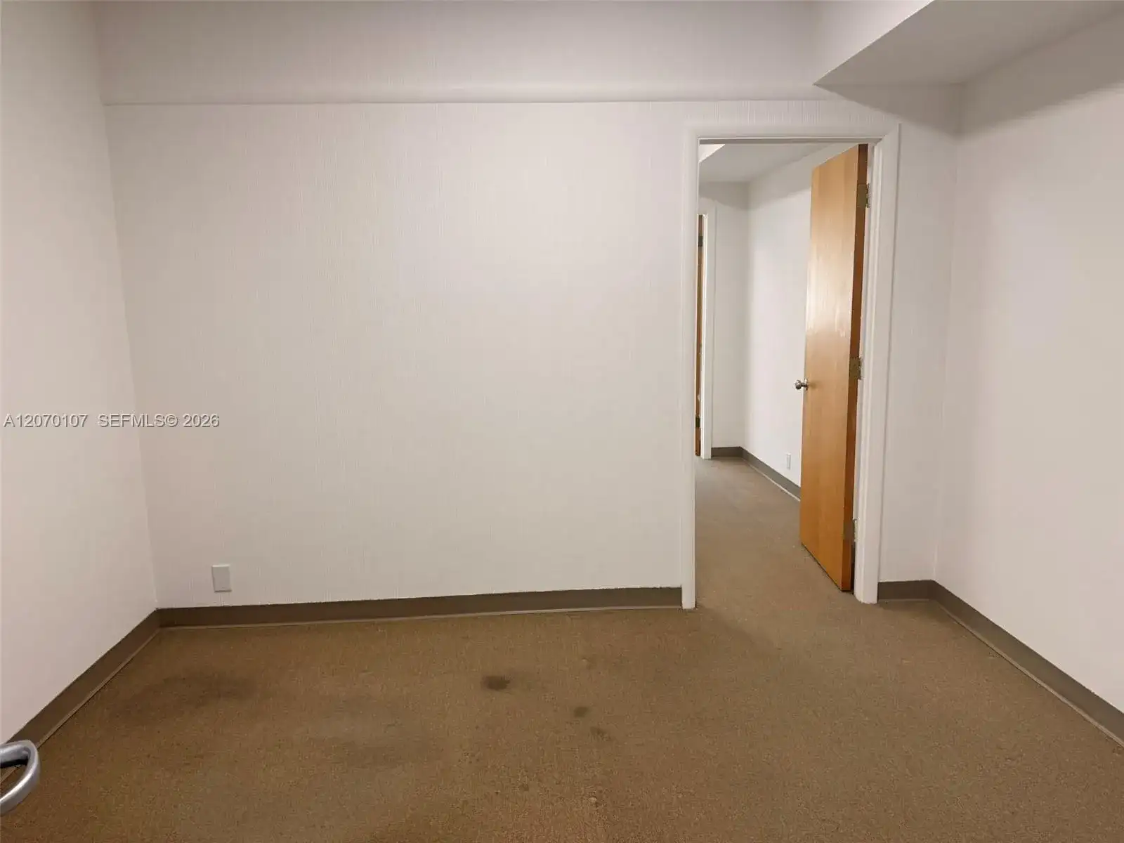 299 Alhambra Cir # 307, Coral Gables FL 33134 photo 3