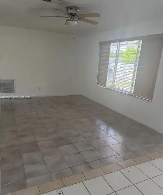 19920 SW 118th Pl, Miami FL 33177 photo 4