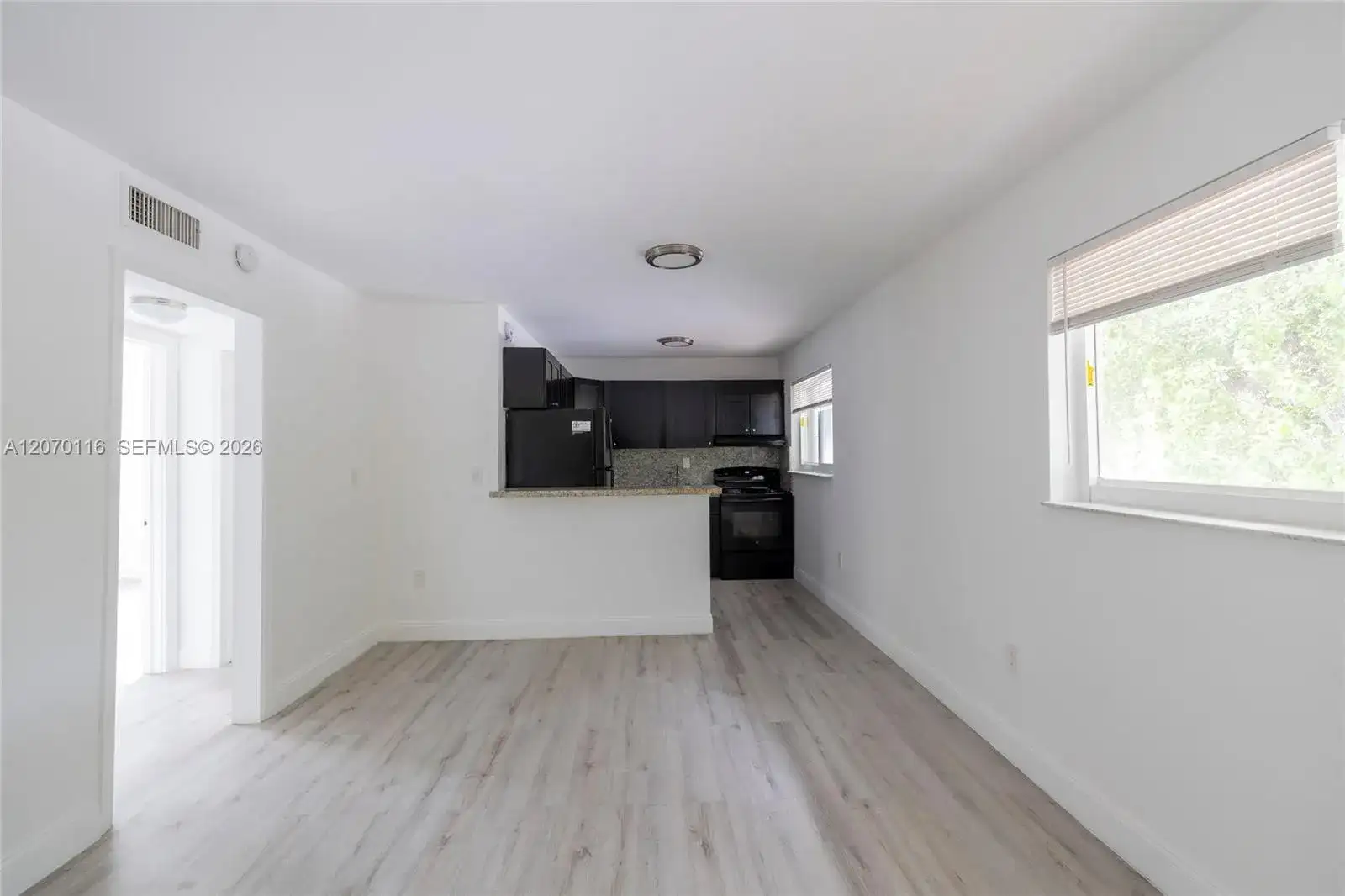 1091 SW 4th St # 2, Miami FL 33130 photo 3