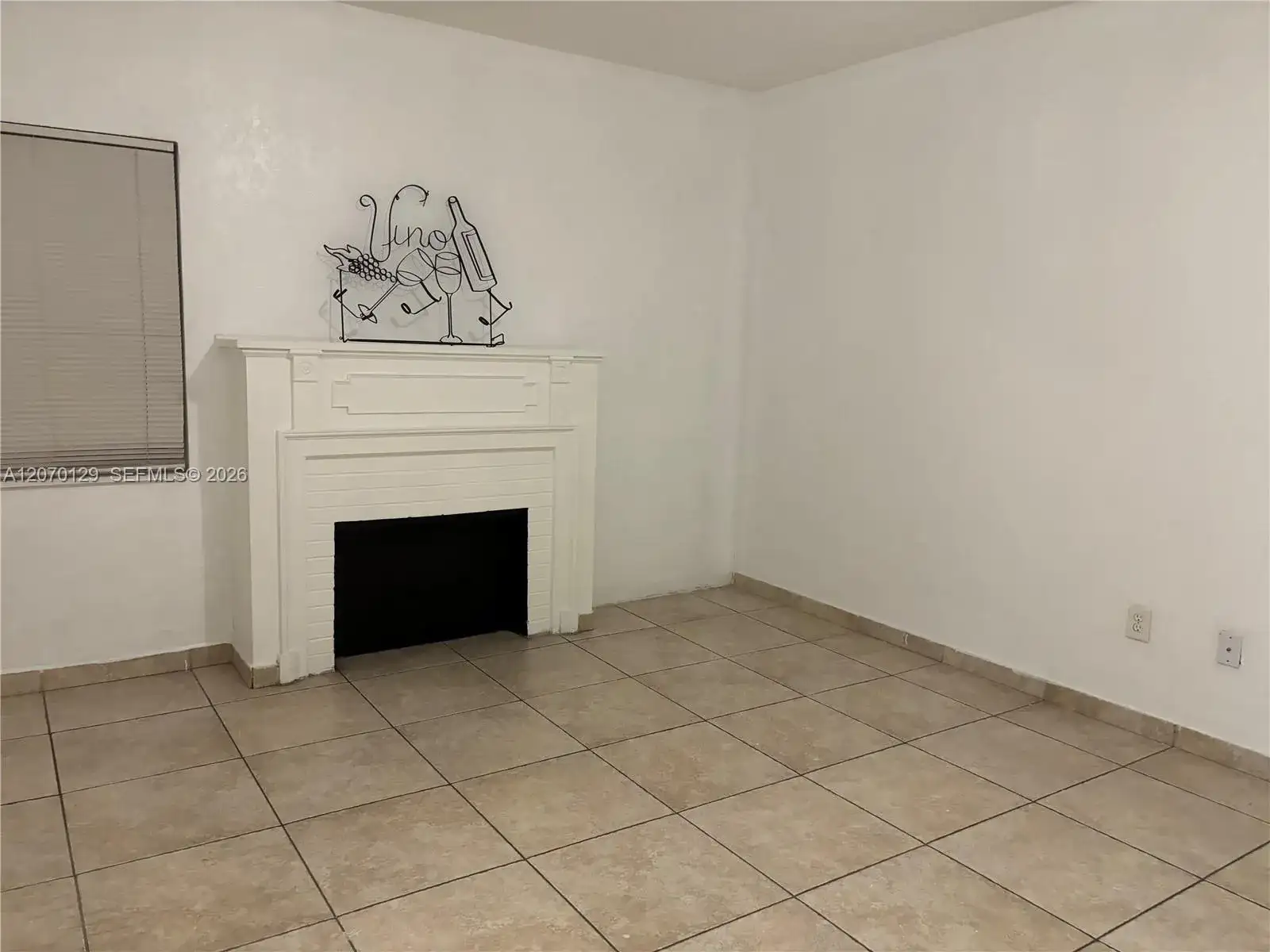 2059 SW 7th St # 0, Miami FL 33135 photo 2