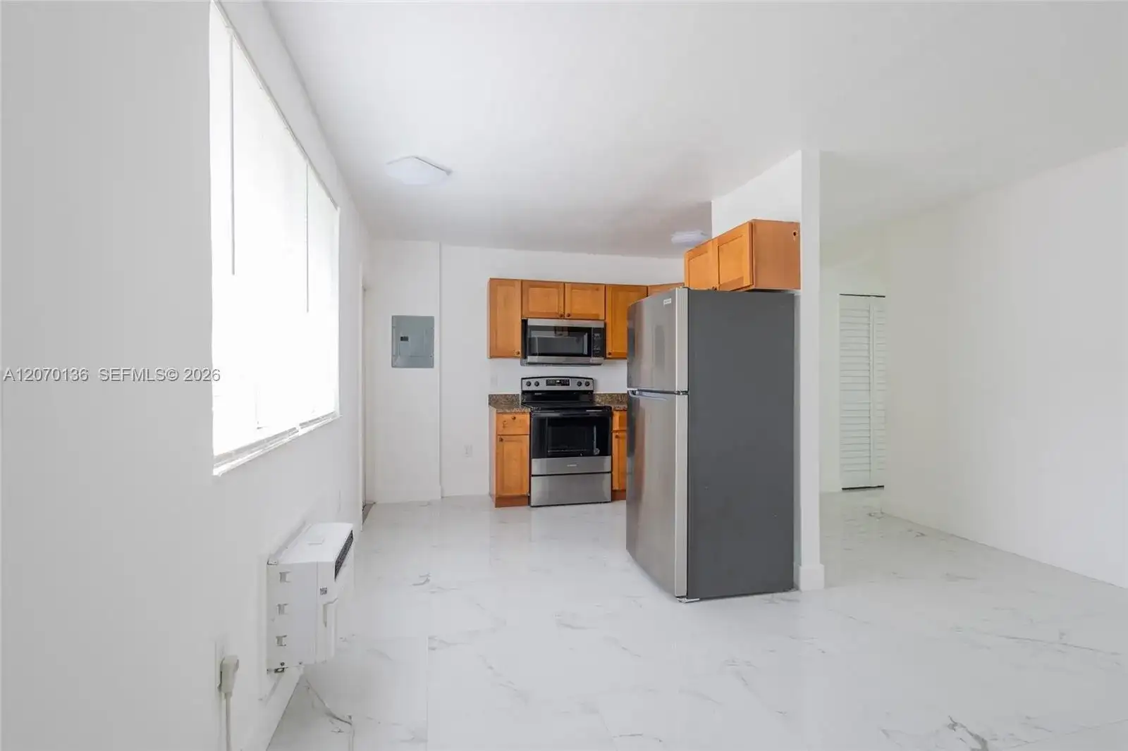 979 SW 10th St # 2, Miami FL 33130 photo 4