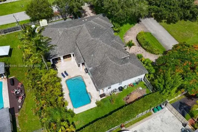 7840 SW 133rd Ter, Pinecrest FL 33156 photo 5