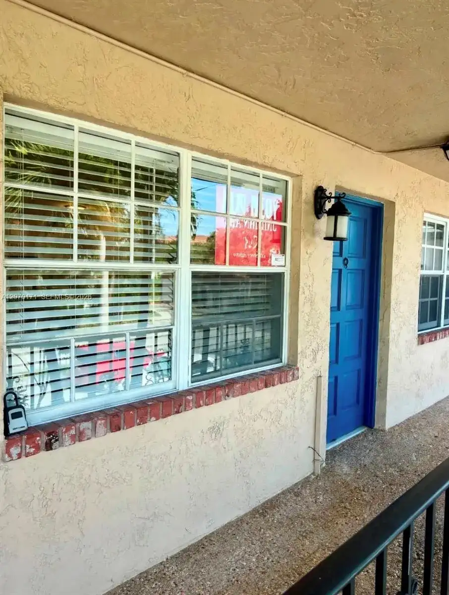 1231 SE 1st St # 12, Fort Lauderdale FL 33301 photo 2