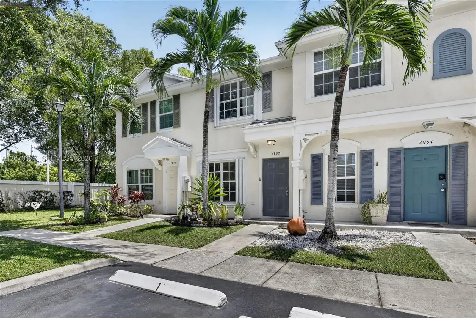 4902 SW 31st Ter, Dania Beach FL 33312 photo 2