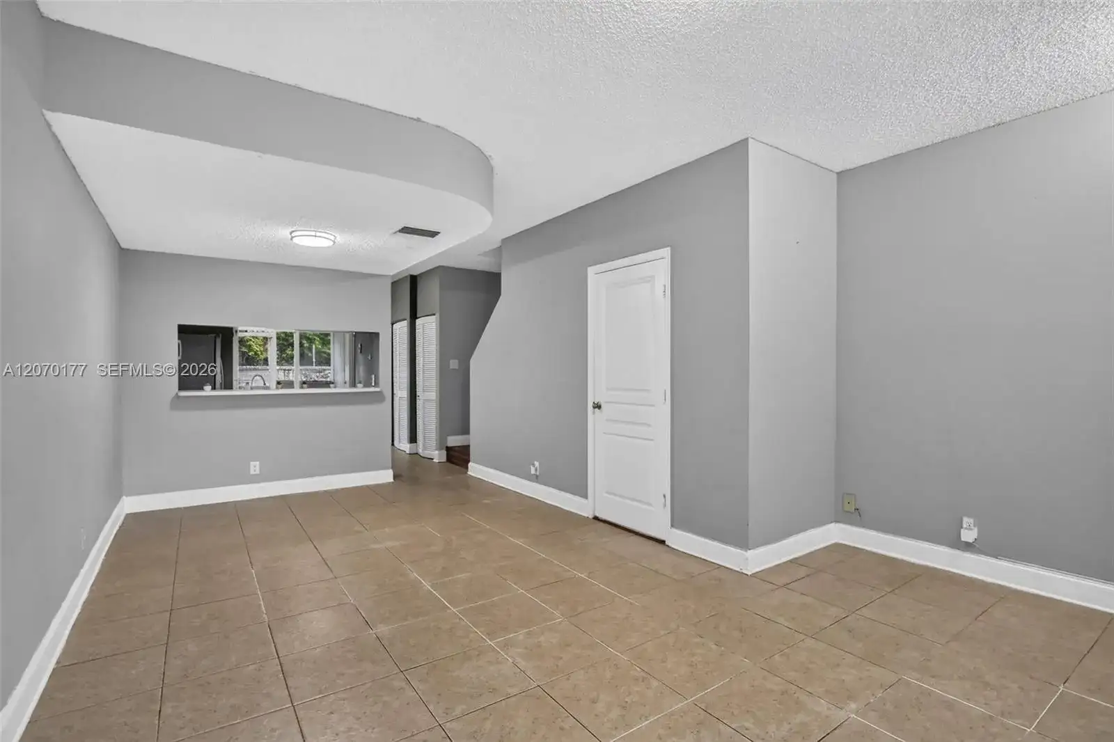 4902 SW 31st Ter, Dania Beach FL 33312 photo 4