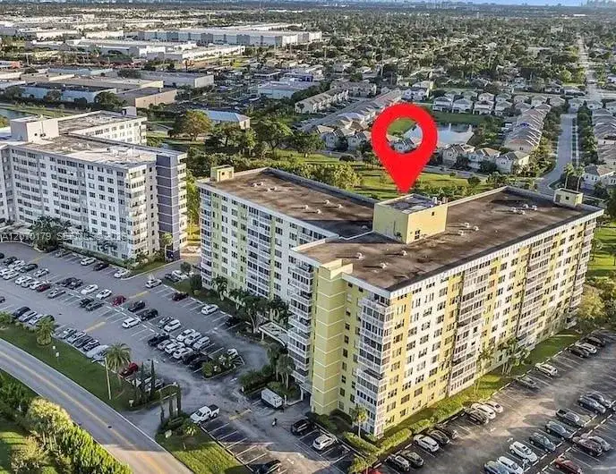 4400 Hillcrest Dr # 602B, Hollywood FL 33021 photo 2