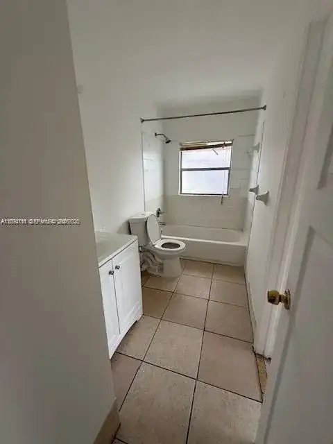 2010 NW 59th Way # 1, Lauderhill FL 33313 photo 3
