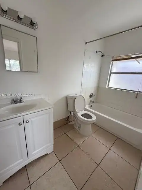 2010 NW 59th Way # 1, Lauderhill FL 33313 photo 4