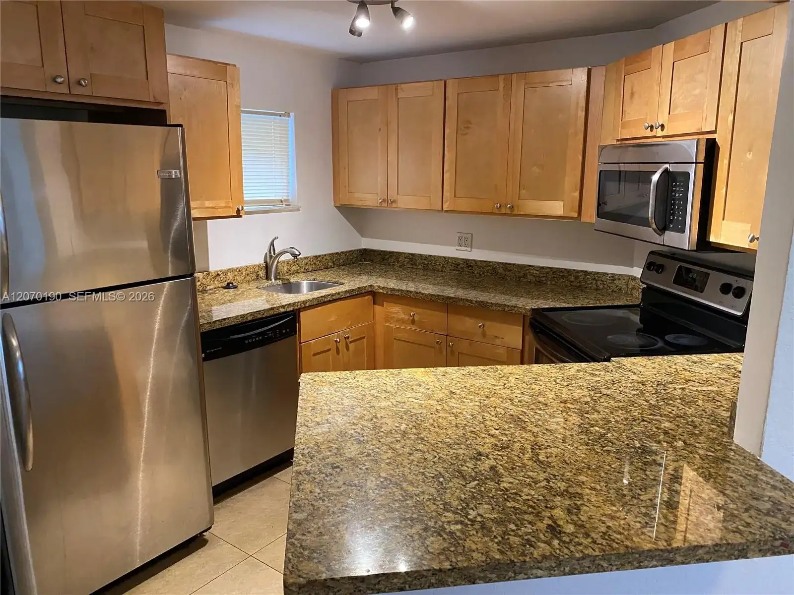8245 Lake Dr # 101, Doral FL 33166 photo 5