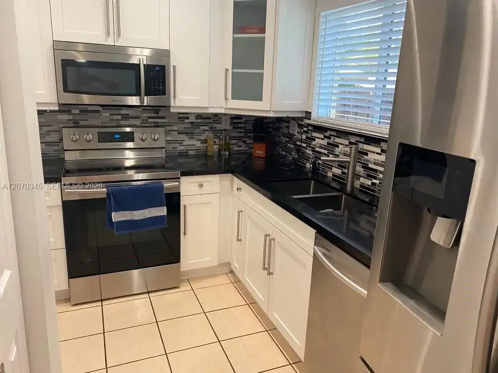 2529 NE 41st Ter # 1, Homestead FL 33033 photo 5