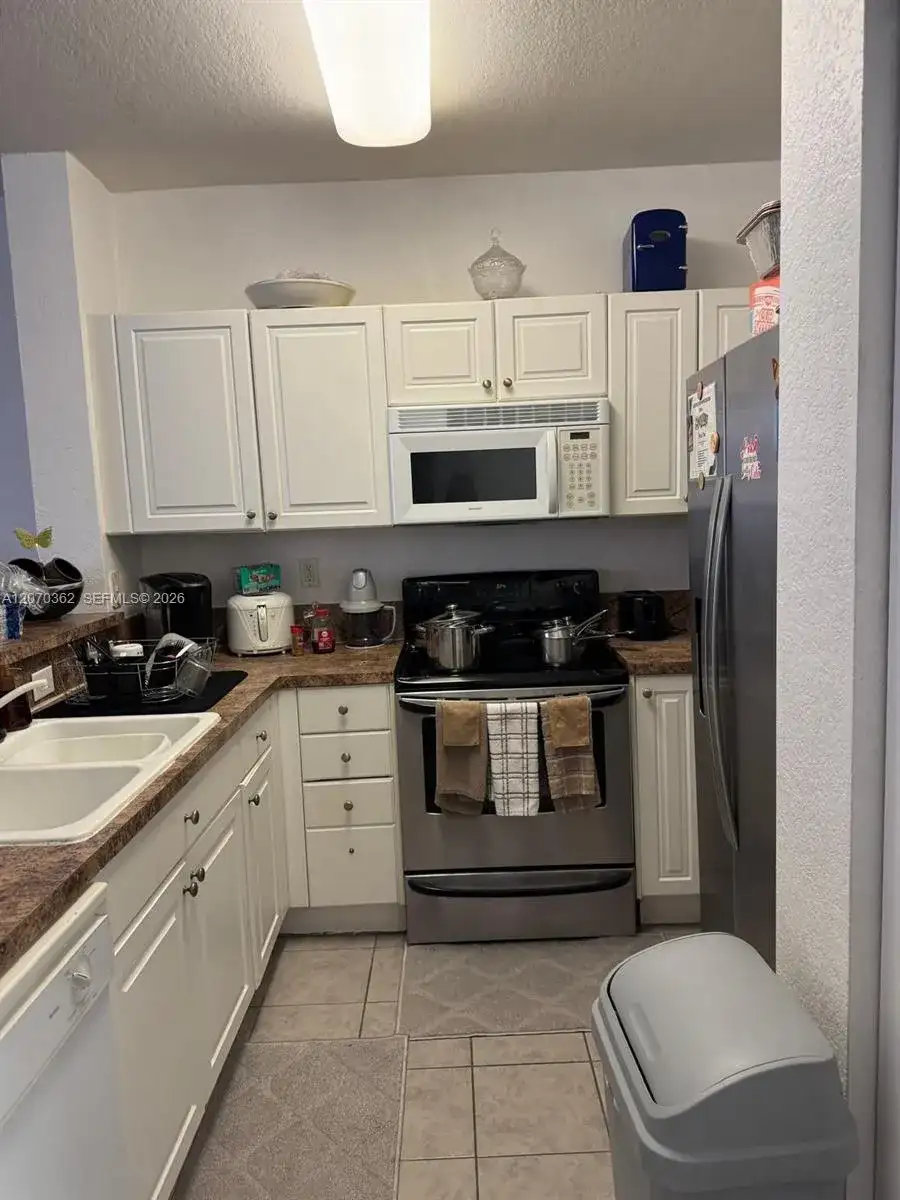 1420 NE 33rd Ave # 15, Homestead FL 33033 photo 5