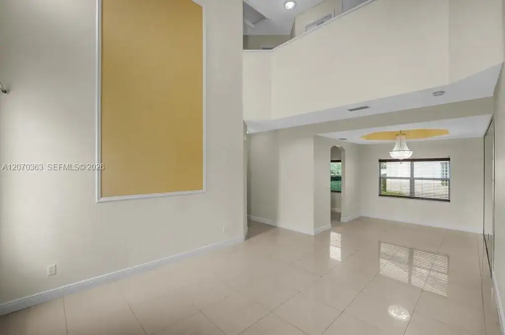 1282 NW 171st Ter, Pembroke Pines FL 33028 photo 4