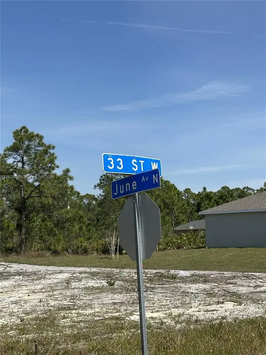 2900 33rd St W, Lehigh Acres FL 33971 photo 5