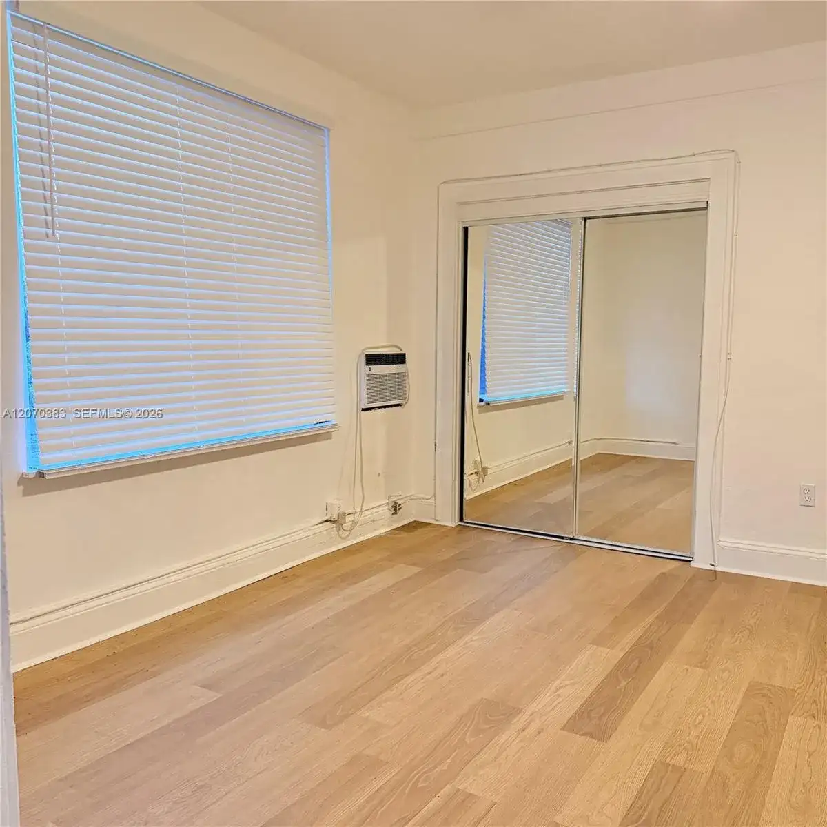 3433 Garden Ave # 10, Miami Beach FL 33140 photo 5