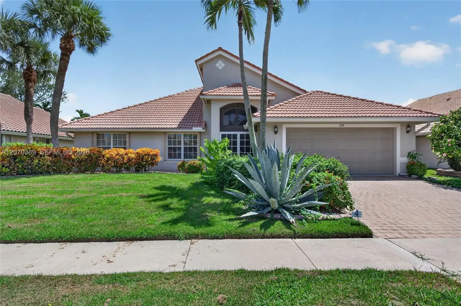 7318 Amber Falls Ln, Boynton Beach FL 33437 photo 3