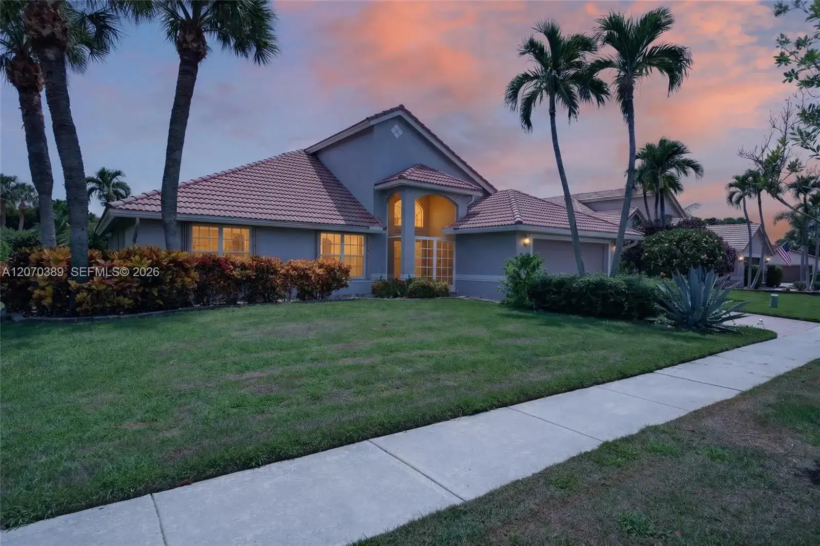 7318 Amber Falls Ln, Boynton Beach FL 33437 photo 4