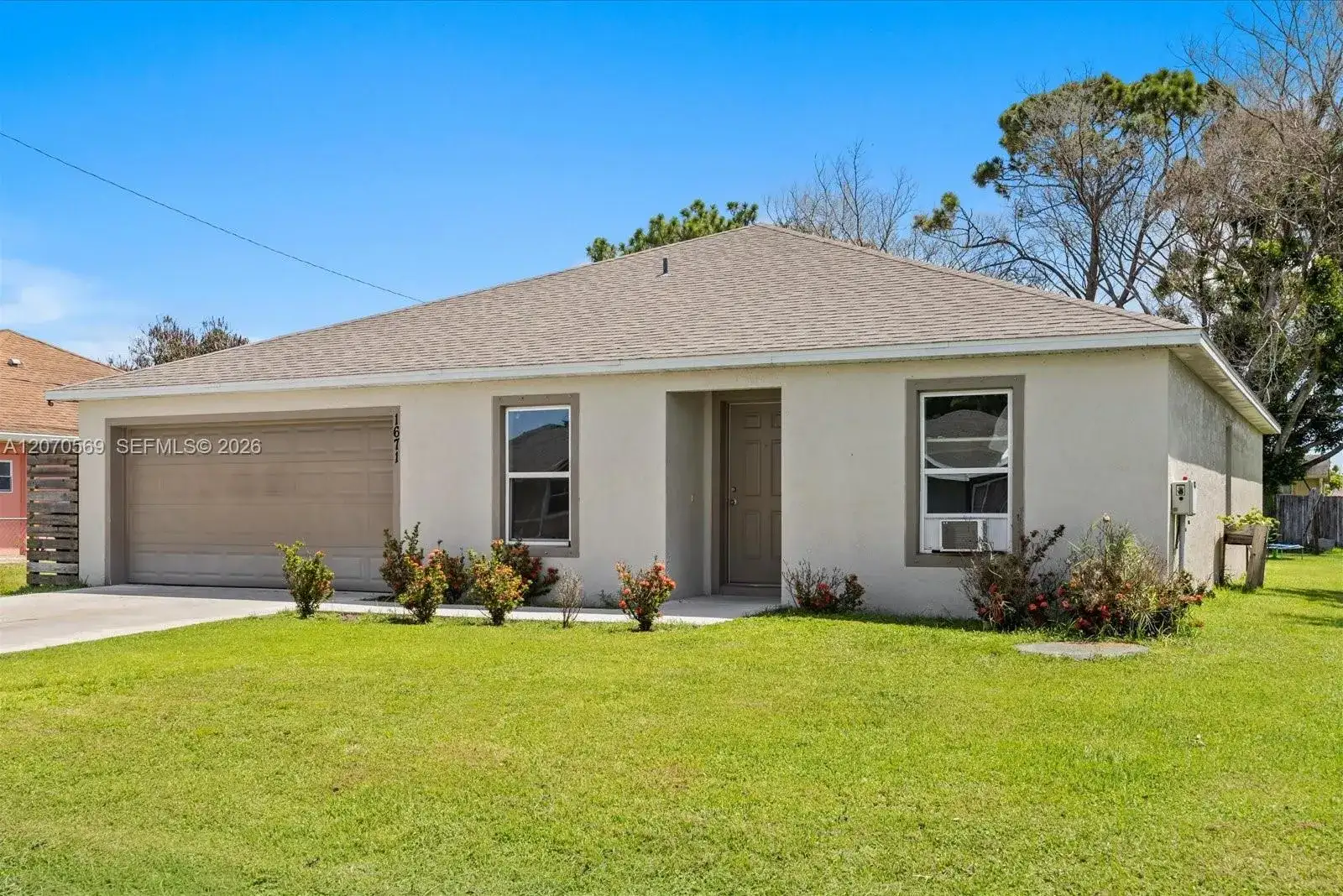 1671 SE Seashore Ln, Port St. Lucie FL 34983 photo 5