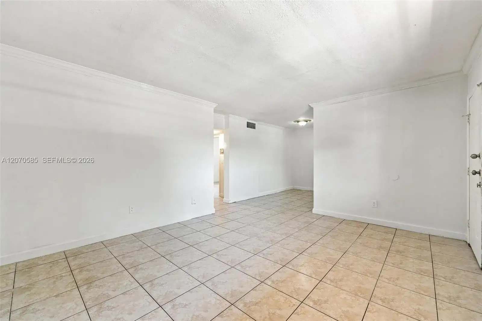1245 W 24th St # 223, Hialeah FL 33010 photo 4