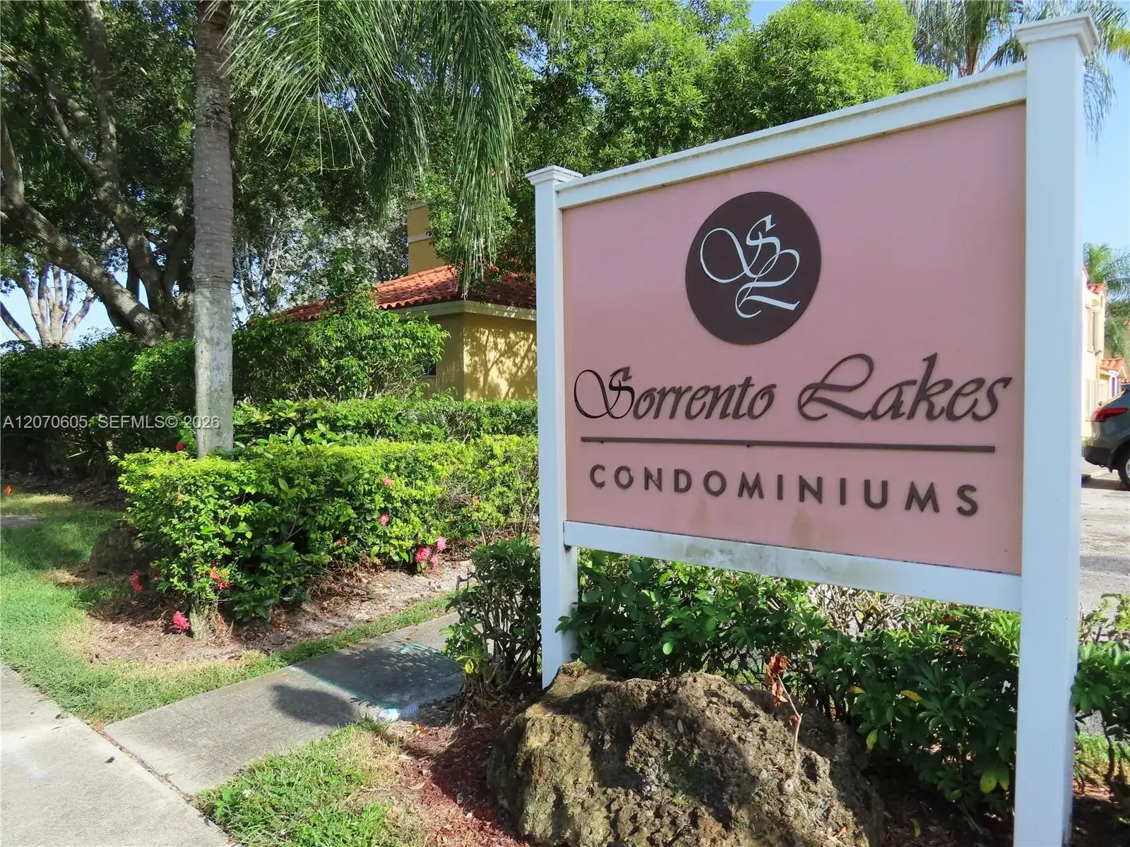 4001 NW 90th Ave # 4001, Sunrise FL 33351 photo 2