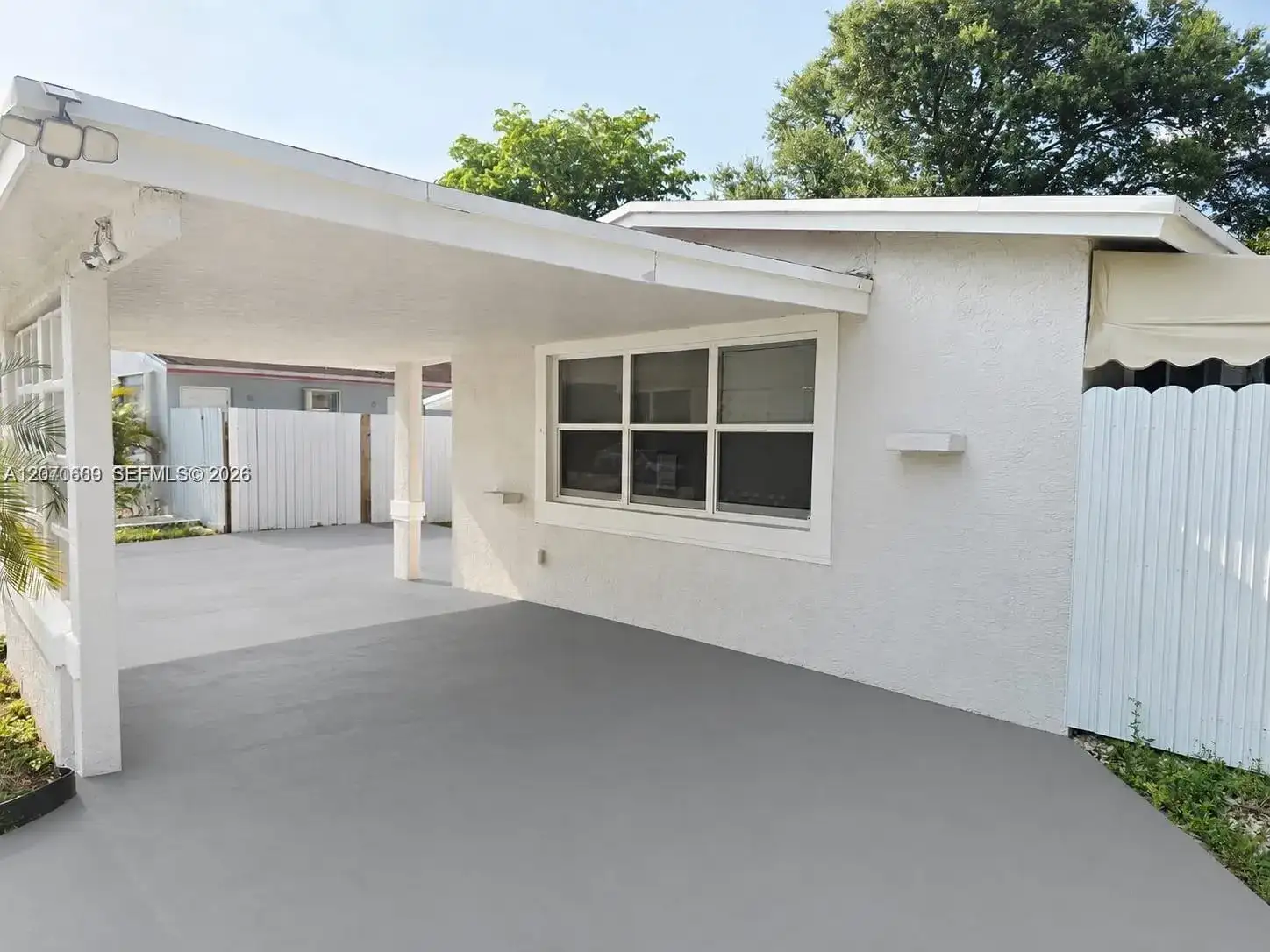 2820 NW 14th Ct, Fort Lauderdale FL 33311 photo 3