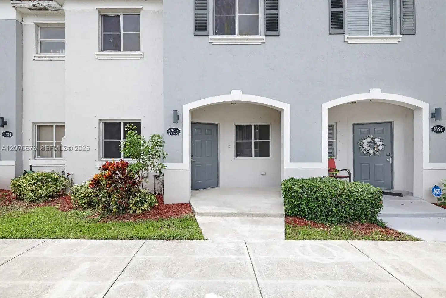 1700 SE 31st Ct, Homestead FL 33035 photo 2