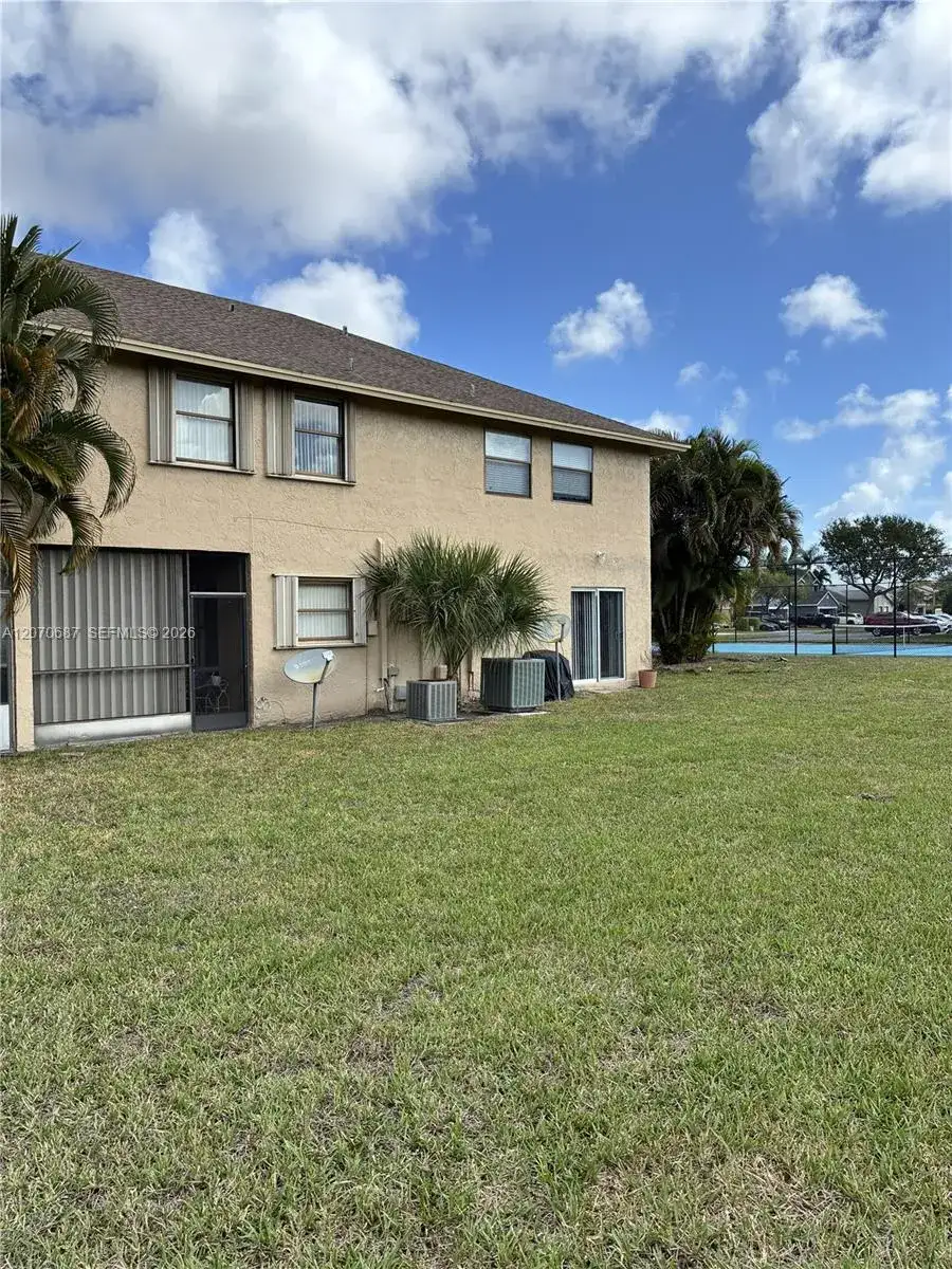 5820 Northpointe Ln, Boynton Beach FL 33437 photo 3