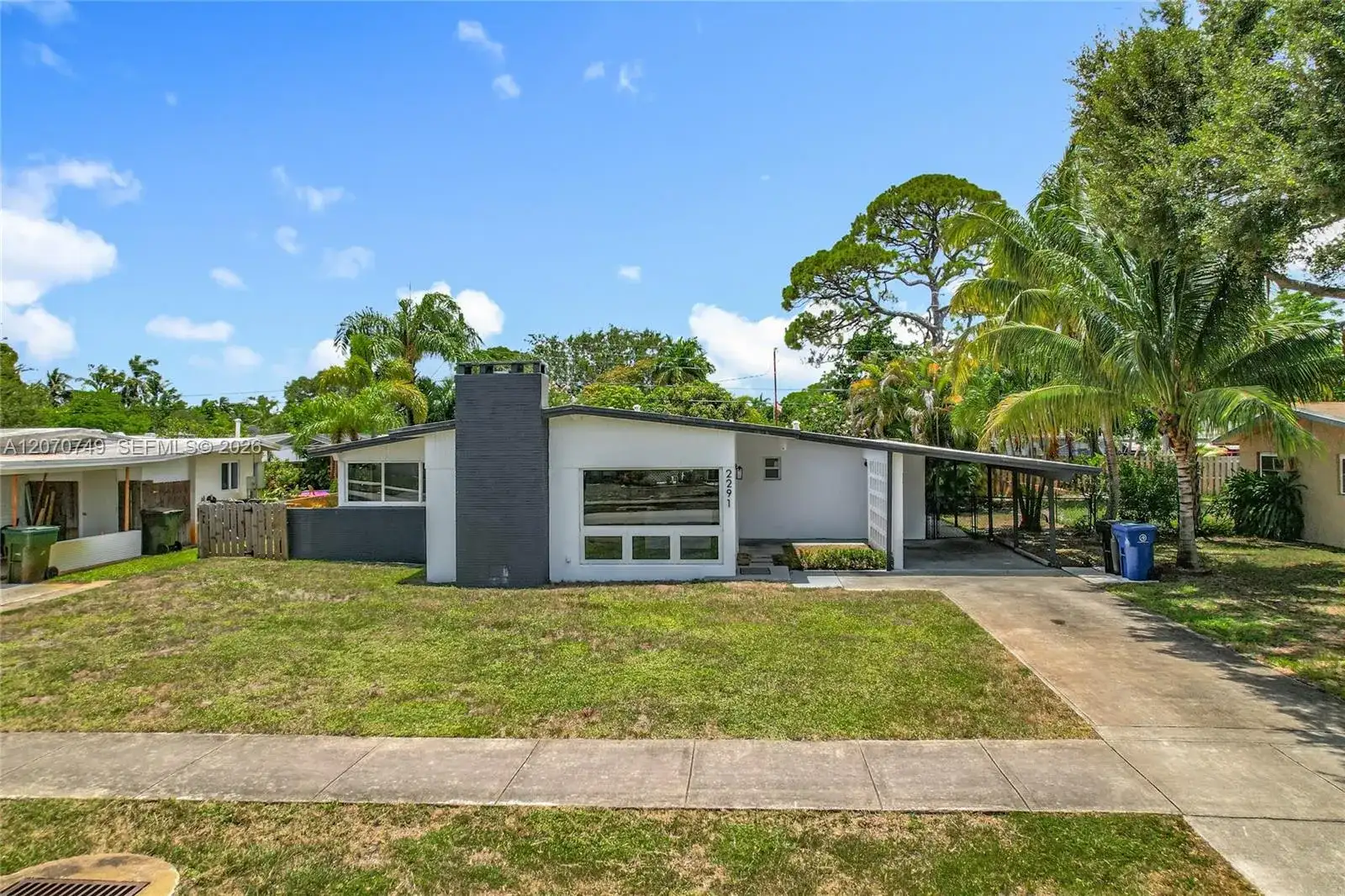 2291 SW 34th Ter, Fort Lauderdale FL 33312 photo 2